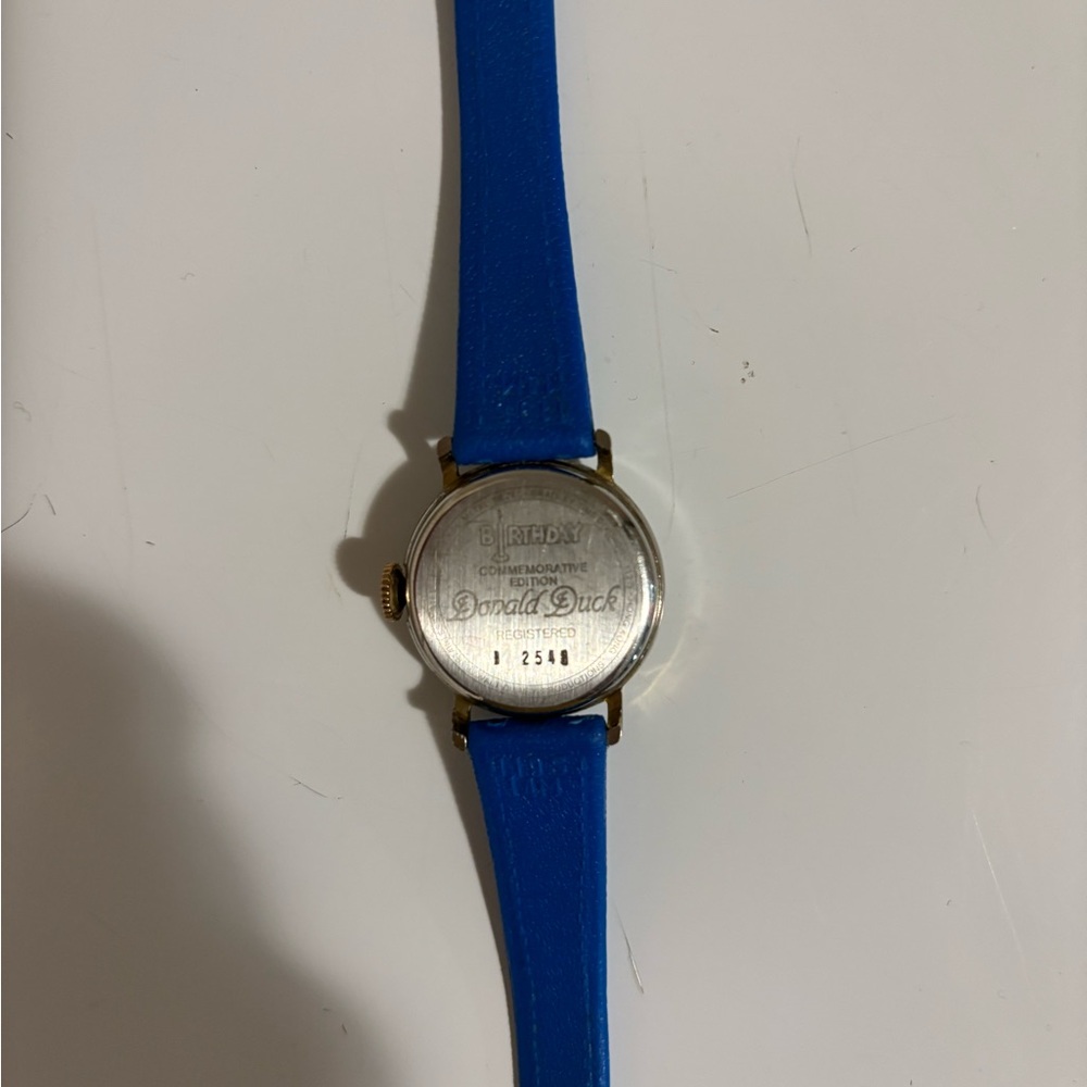Donald Duck Blue and Gold Smartwatch BRADLEY WindUp watch . Vintage - Picture 3 of 5